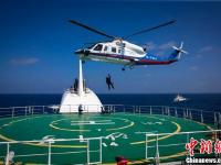 中国首次在三沙海域举行“海空立体”联合搜救演练