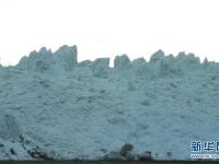 西藏阿里日土县发生雪崩 厚6至8米9人被埋