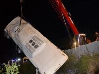 贵州安顺一客车侧翻造成10人死亡10人受伤