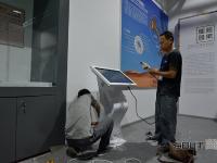 全国网媒记者聚焦敦煌文博会场馆一线建设者
