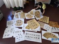 郑州24岁女孩病房窗台上“写字救母”