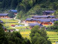 邵阳“新媒体观察团”走进洞口瑶乡 