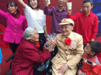 81岁的她成了新娘 等来了这场迟到66年的婚礼