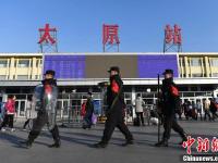 春运临近 车站迎来学生民工返乡客流