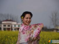 美女鲜花春意闹