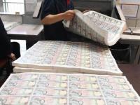 尼泊尔钞票“中国造”