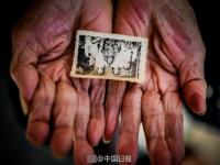 百岁老人41岁开始学摄影 坚持了64年