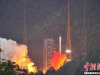 中国首颗高通量通信卫星实践十三号发射成功
