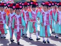 沈阳一小学举行运动会 