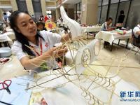  全国风筝制作高手“拼”技艺