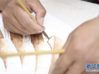  全国风筝制作高手“拼”技艺