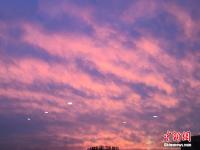  红透半边天！北京大雨过后现醉人晚霞