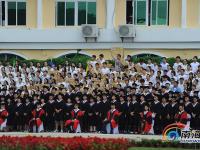  海南史上最大阵容毕业照！5000名大学生同框