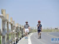  “天山水乡”引游人