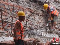 故宫东华门外单体最大违章建筑被拆除