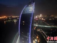厦门夜景流光溢彩