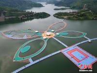  航拍贵州红水河漂浮栈道 宛如巨型蝴蝶