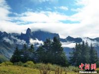 甘肃藏乡深秋山间无重景