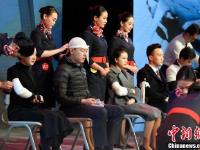 云南空姐空少实景演练比拼业务技能