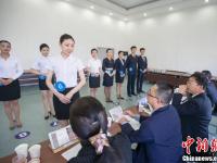 山西太原招空乘 18岁少女欲圆空姐蓝天梦