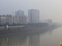 邵阳城区晨雾缭绕宛如水墨仙境