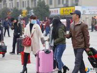 春节回家：满满的行囊满满的情