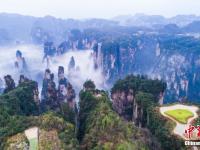  航拍张家界武陵源梦幻云海