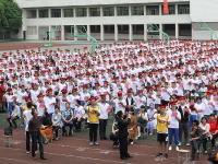 邵阳市第二中学举办高二年级成人礼宣誓仪式