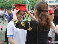 邵阳市第二中学举办高二年级成人礼宣誓仪式