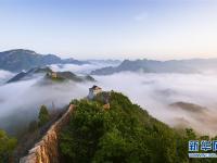  雨后黄崖关长城云海壮美
