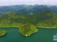  贵阳：阿哈湖美景入画来