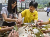  浙江温岭：粽叶飘香迎端午
