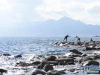  新疆迎来旅游旺季