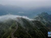  雾漫黄崖关
