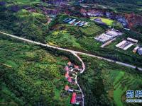  河北迁安：“四好农村路”助力乡村振兴