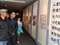  艺术展示西南少数民族风采