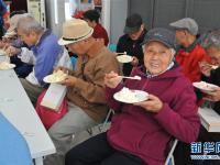  重阳佳节 温暖人心