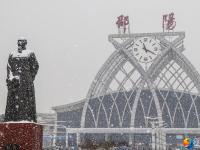 邵阳城区雪花飞舞