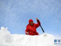  全国大学生雪雕比赛在太阳岛开铲