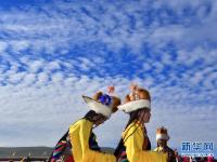  藏北安多牧区的“天线帽”