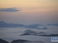  日出摩天 壮阔云海