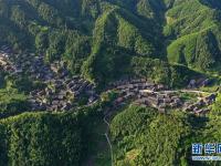  南楚极地瞰侗乡