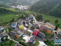  绿水青山入画来