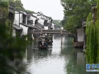  深秋水乡古镇