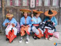 醉美邵阳：花瑶挑花魅力愈浓