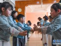  幼儿园里的“国学课堂”