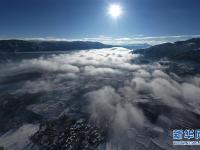  飞瞰大凉山雪景