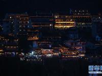 夏夜古镇美