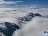 陕西汉中：龙头山云海美