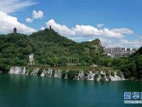 广西柳州：一江碧水入画来